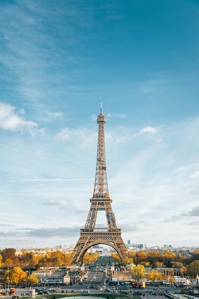 Eiffelturm 2023: Auf den Spuren von Paris' ikonischem Riesen