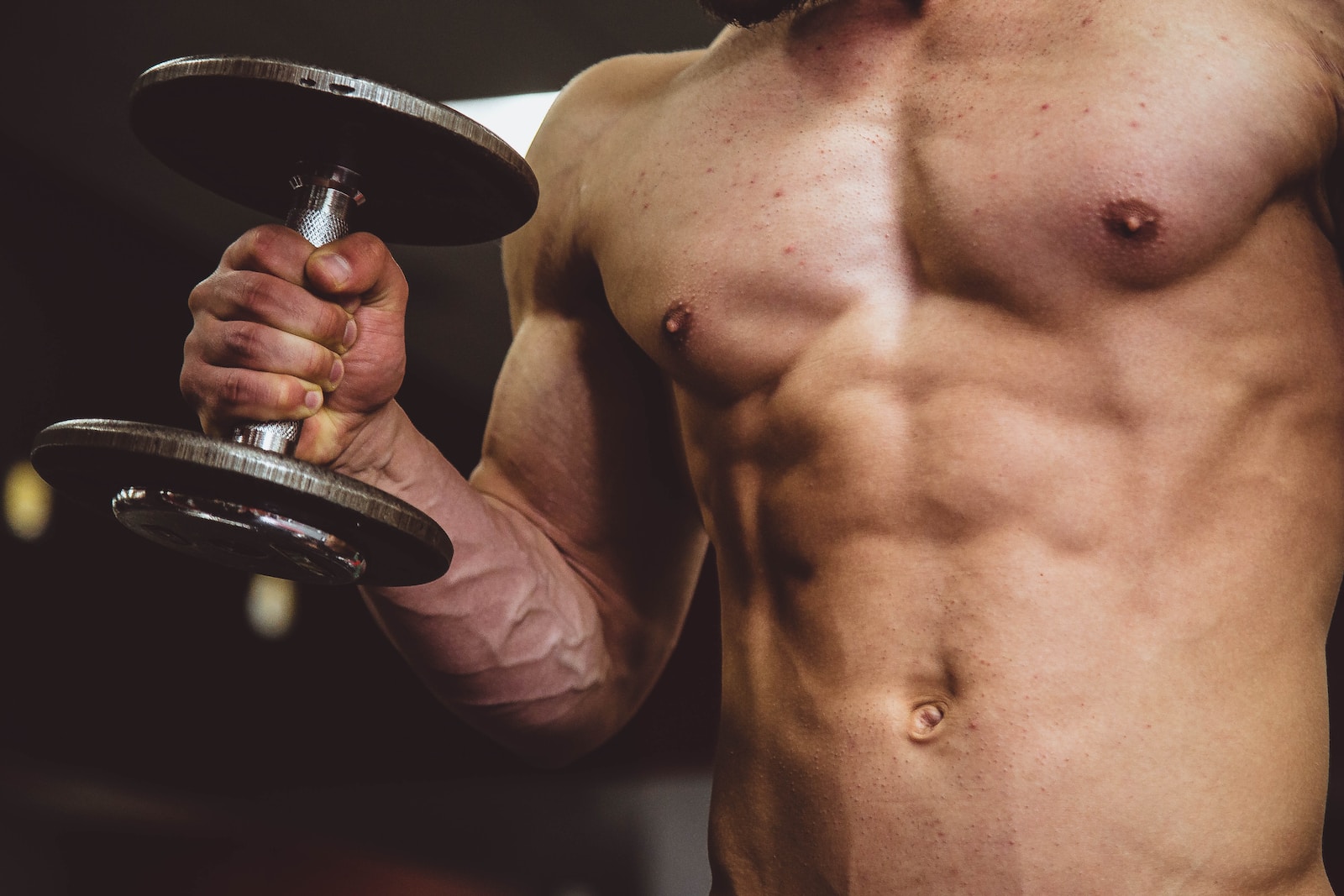 Wie viel Eiweiß pro Tag für den Muskelaufbau?